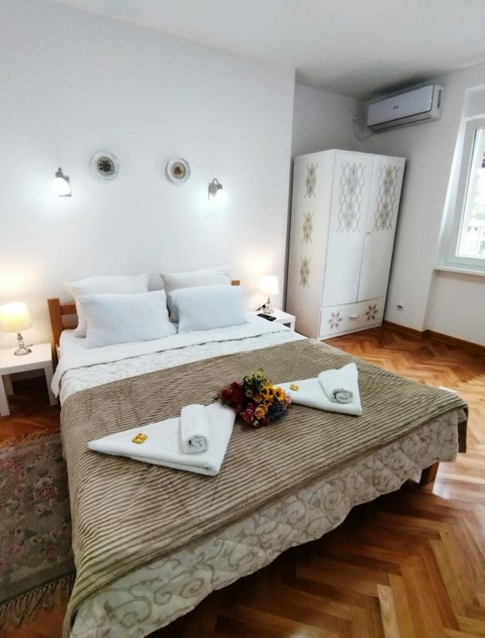 Palace Luxury Apartments The Heart Of 베오그라드 외부 사진
